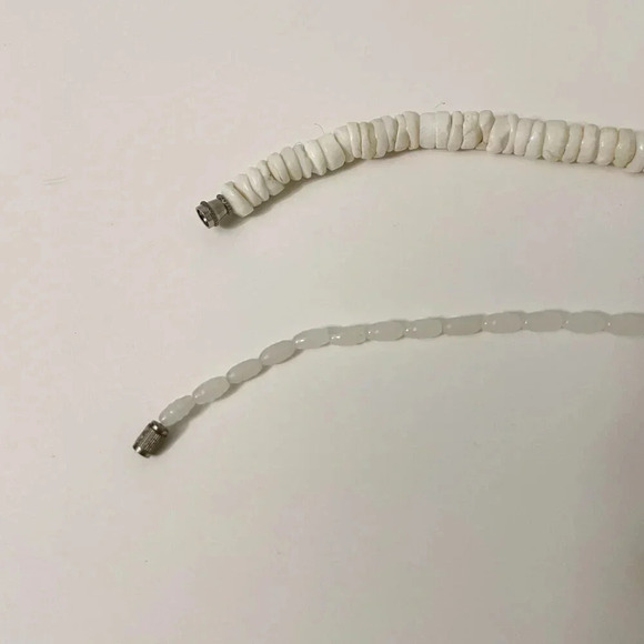 Vintage  90s Lot of 2 Necklaces Puka Shell - Picture 14 of 15